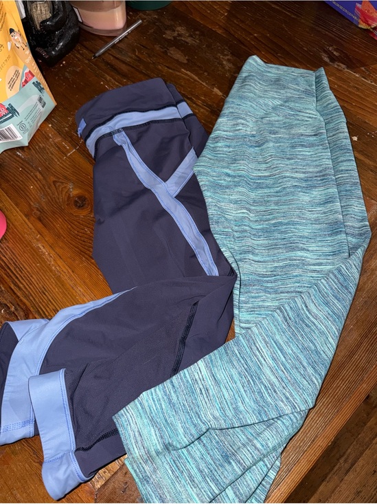 lululemon athletica Pants - Bundle of 2 Lululemon Cropped Leggings Size 6 Yoga Running Workout Athletic